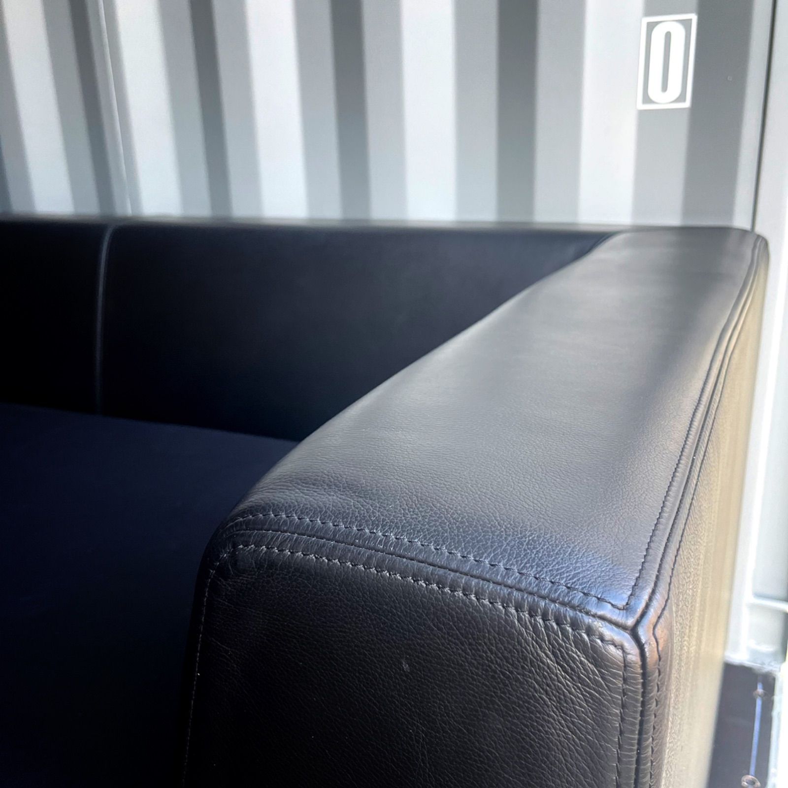 取付無料！カッシーナイクスシー カトリーヌメミ ブラックモダン3人