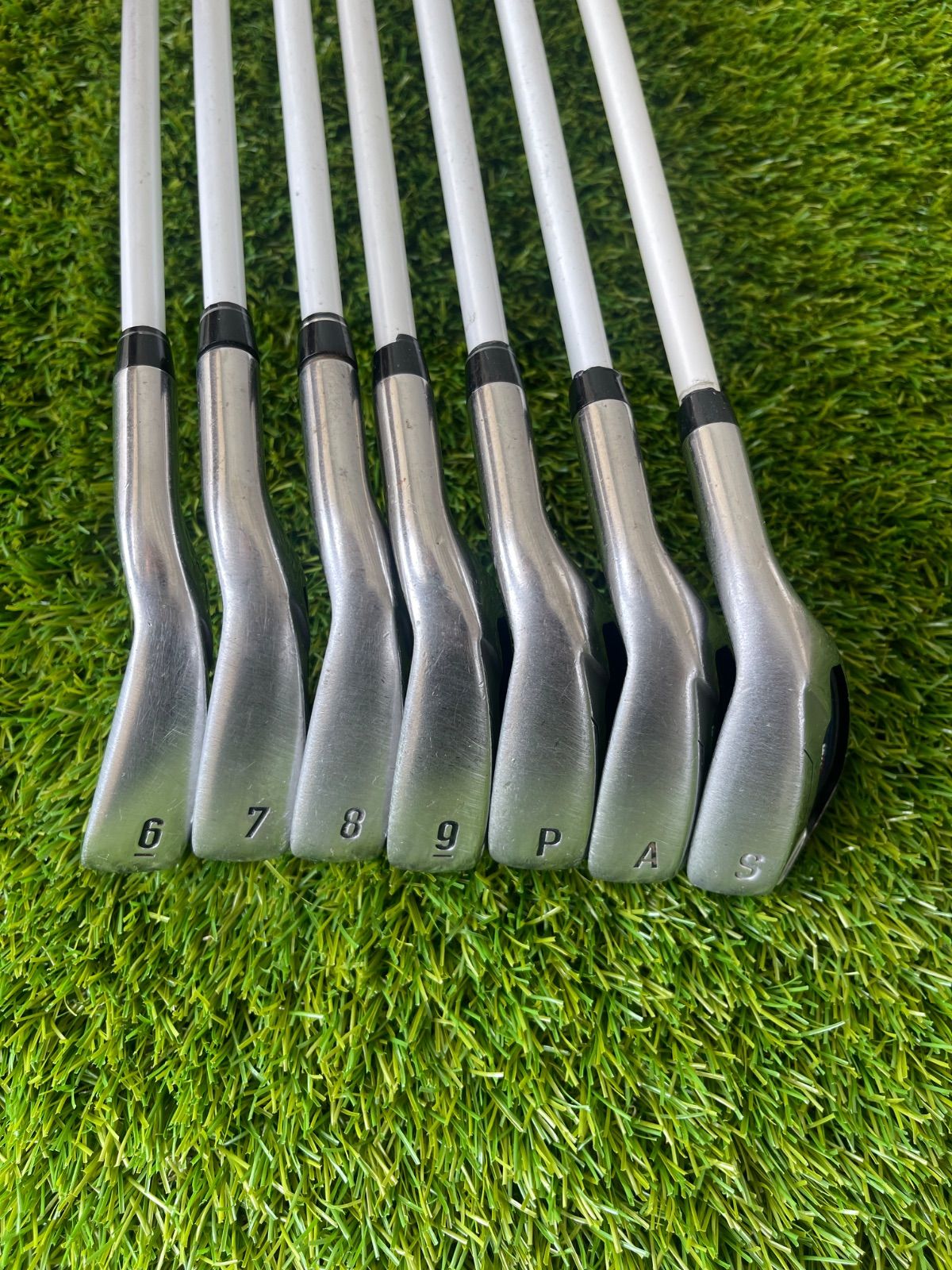 キャロウェイ アイアン 7本 右 Callaway BIG BERTHA BETA 純正カーボン