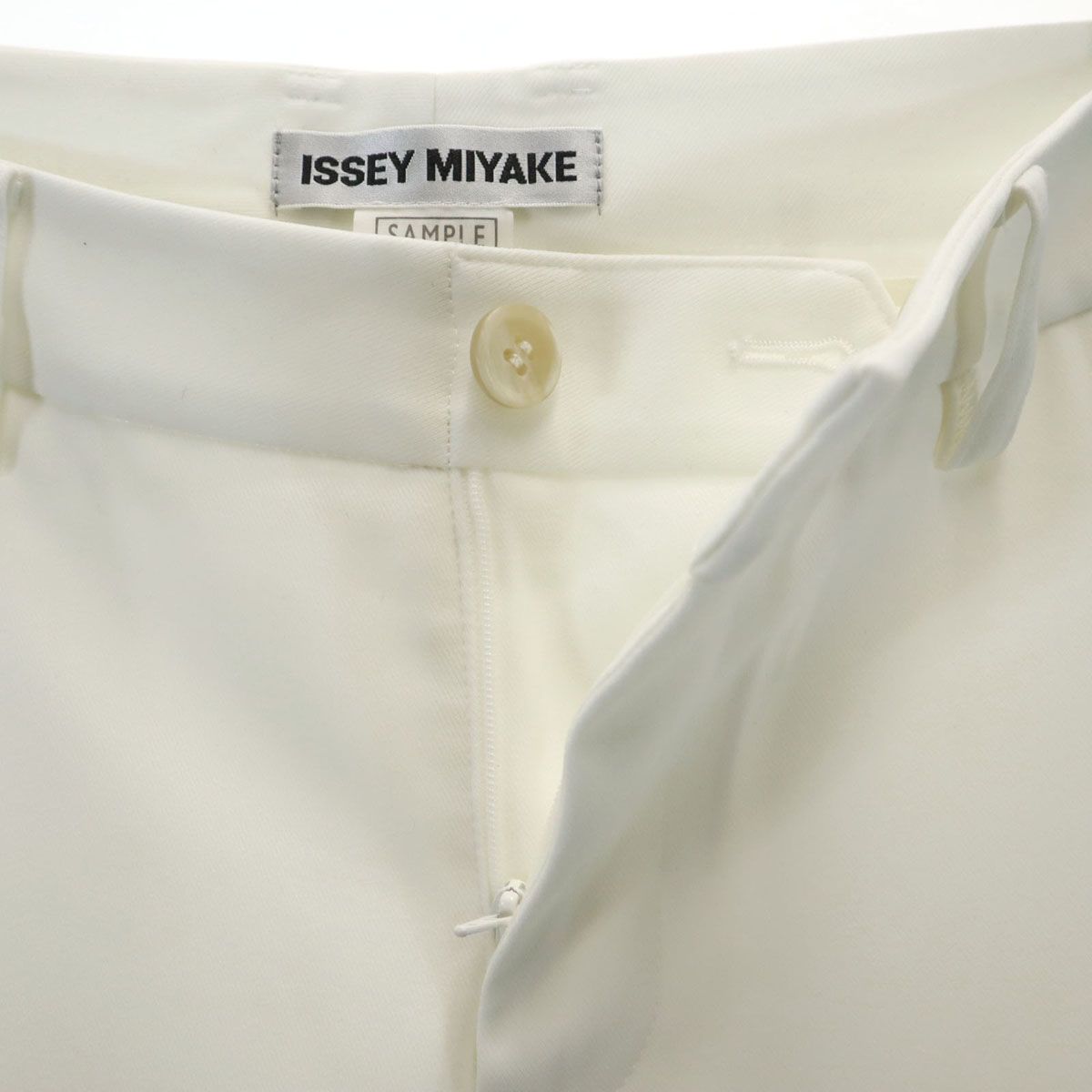 ISSEY MIYAKE イッセイミヤケ 日本製 ワイドパンツ 7 アイボリー  