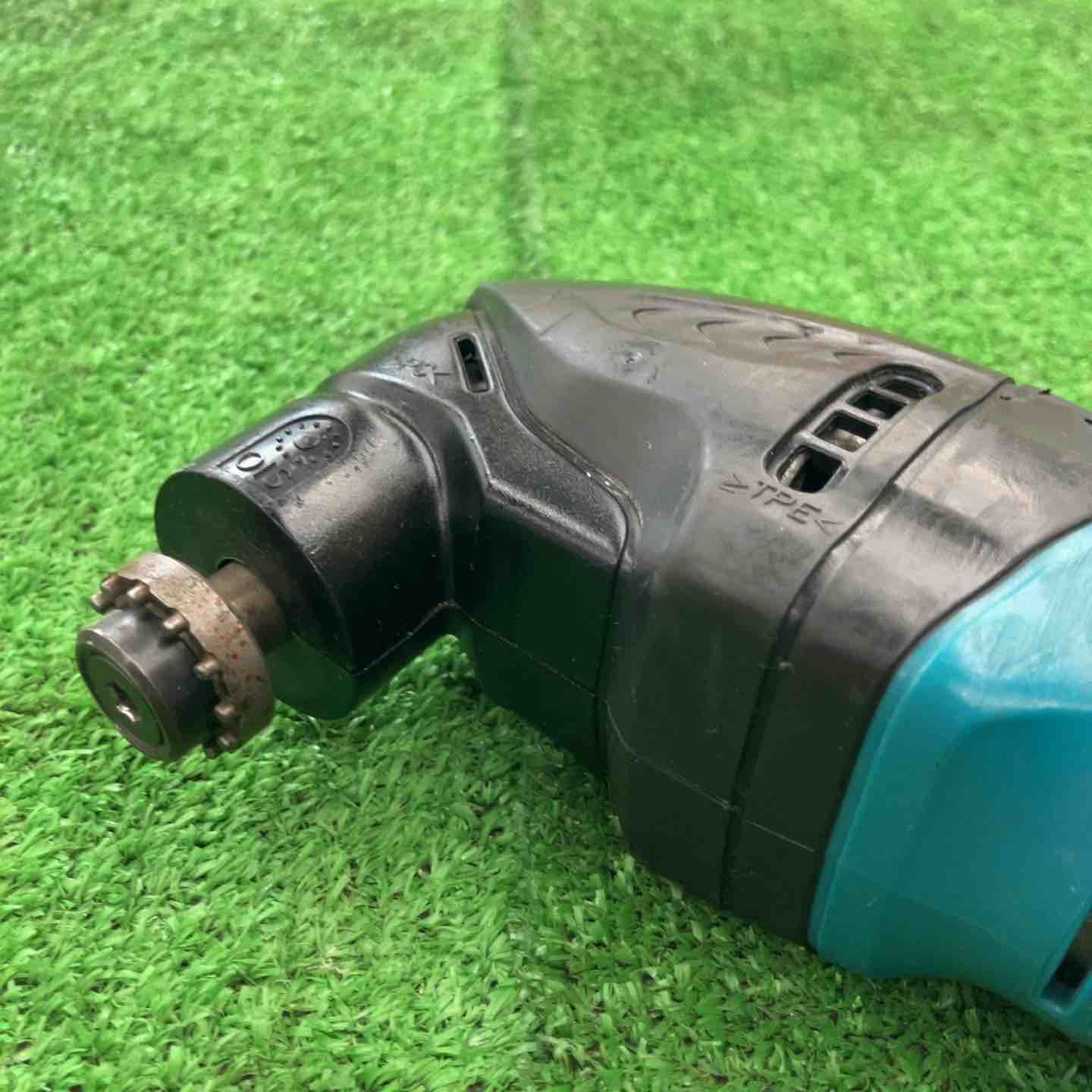 中古品】 マキタ/makita 14.4vコードレスマルチツール・TM40DZ 中古品】 マキタ/makita 14.4vコードレスマルチツール・TM40DZ