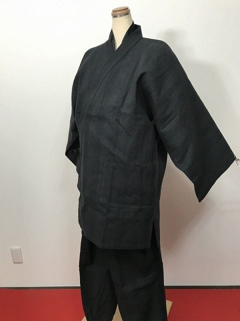 4Lサイズ 男物 綿 作務衣 黒地に蚊絣文様