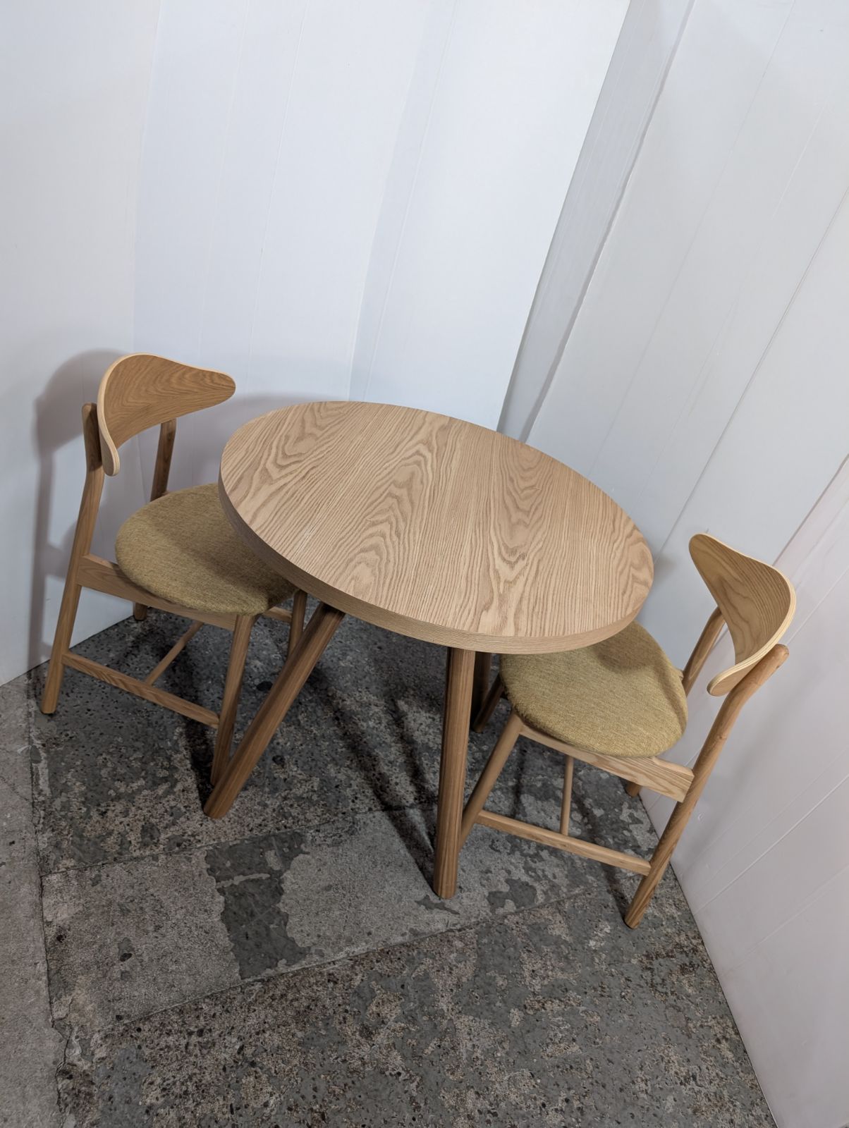 ①未使用級/極美品✨ カリモク　回転 固定　2way　アームレスチェア 高級椅子 ①未使用級/極美品✨ カリモク 回転 固定 2way アームレスチェア 高級椅子