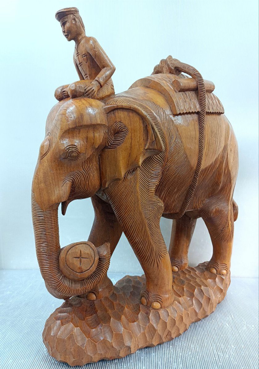 一刀彫の象です - 彫刻/オブジェクト