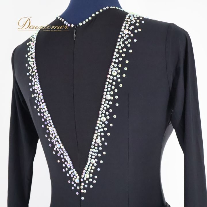 長袖ドレス おしゃれパーティー