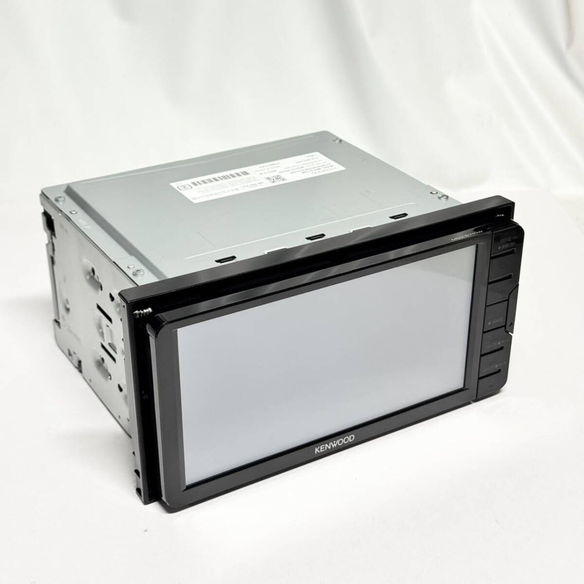 KENWOOD ケンウッド 彩速 MDV-S710W 251107