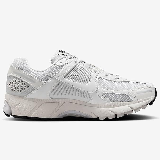 ナイキ] ズーム ボメロ 5 W Zoom Vomero 5 ホワイト/ブラック/セイル