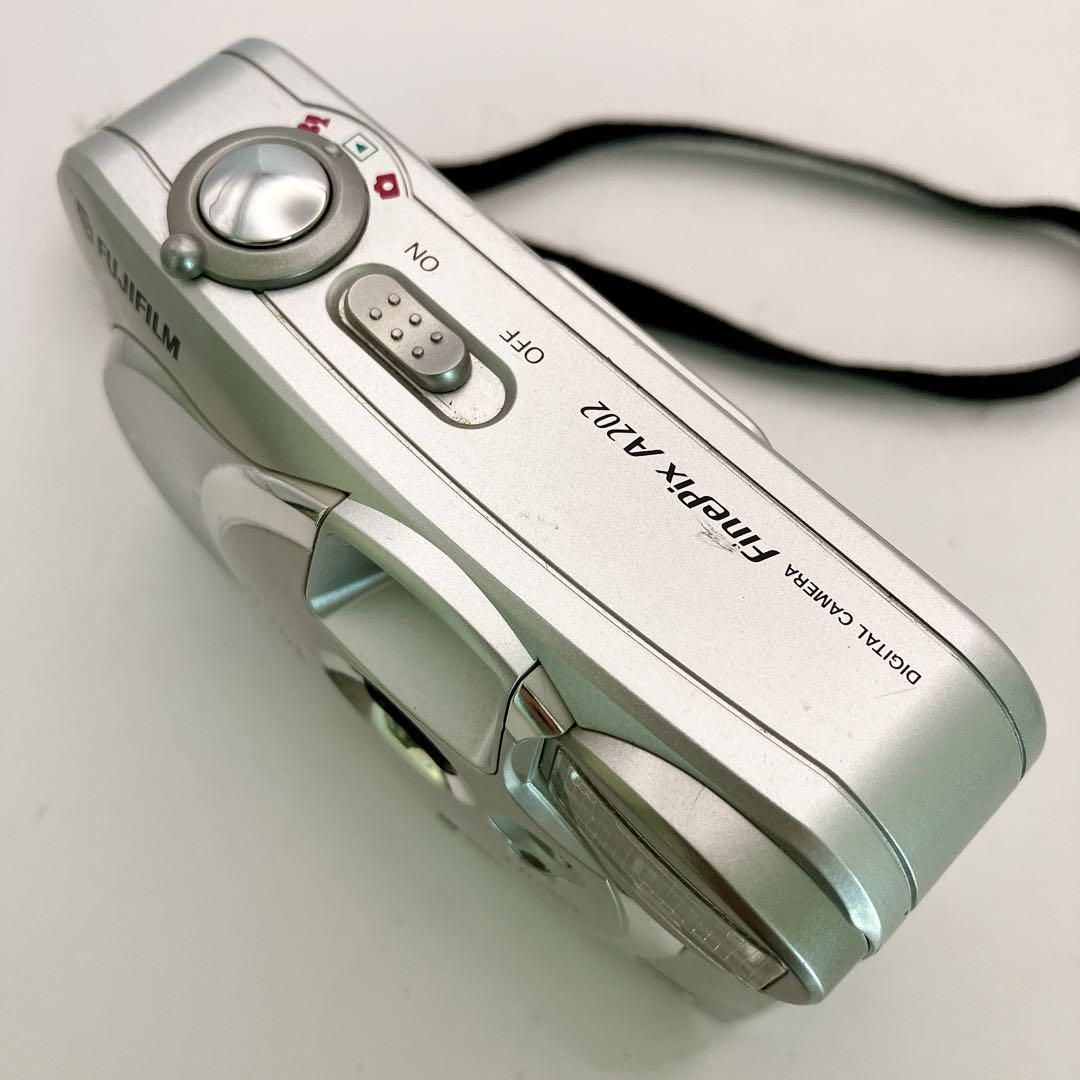 FUJIFILM FinePix A202 デジタルカメラ 動作確認済 - メルカリ
