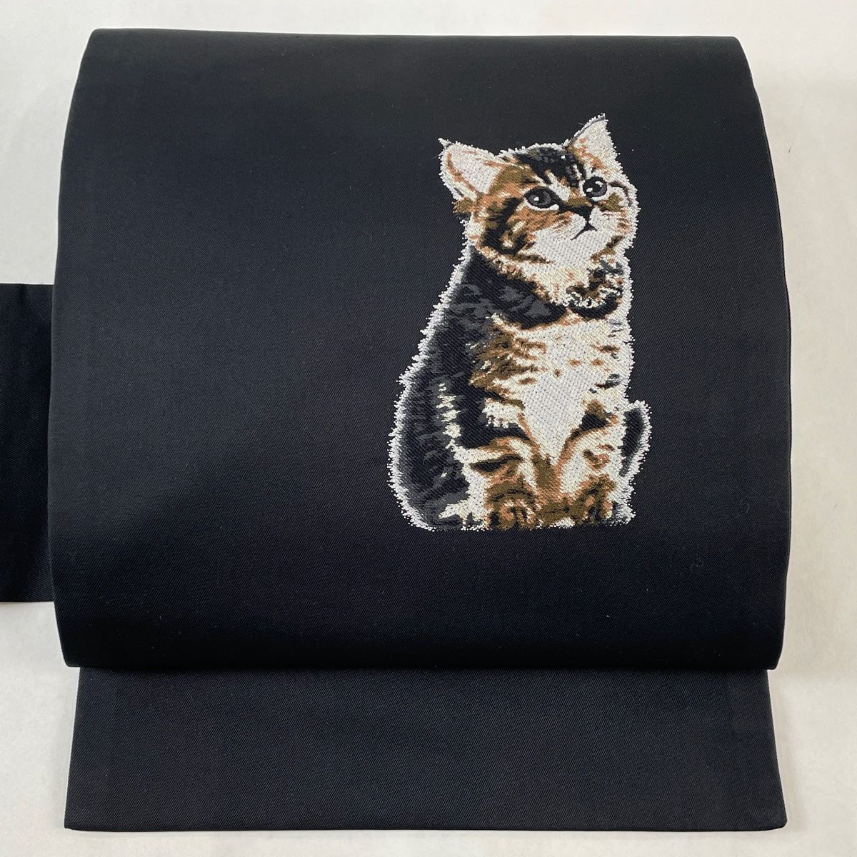 名古屋帯 猫　長尺　ネコ　刺繍　正絹　ゆったりサイズ　名古屋仕立て 名古屋帯 猫 長尺 ネコ 刺繍 正絹 ゆったりサイズ 名古屋仕立て