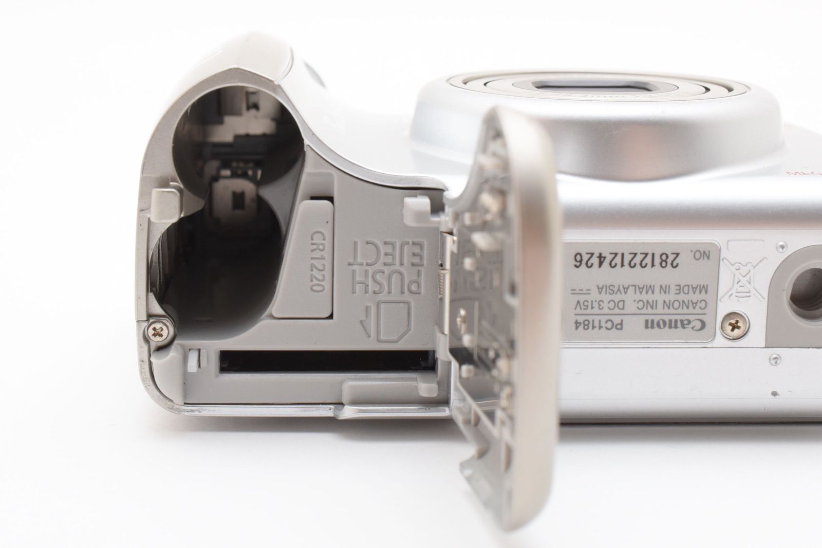 CANON キヤノン PowerShot A530 PC1184 単三電池で使用 Canon