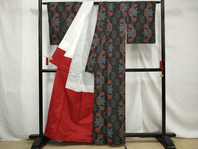 ●　大島紬　花　亀甲　着物　正絹 いつも帯＠正絹大島・紬＠花菱亀甲・藍色亀甲＠着物はぎれ