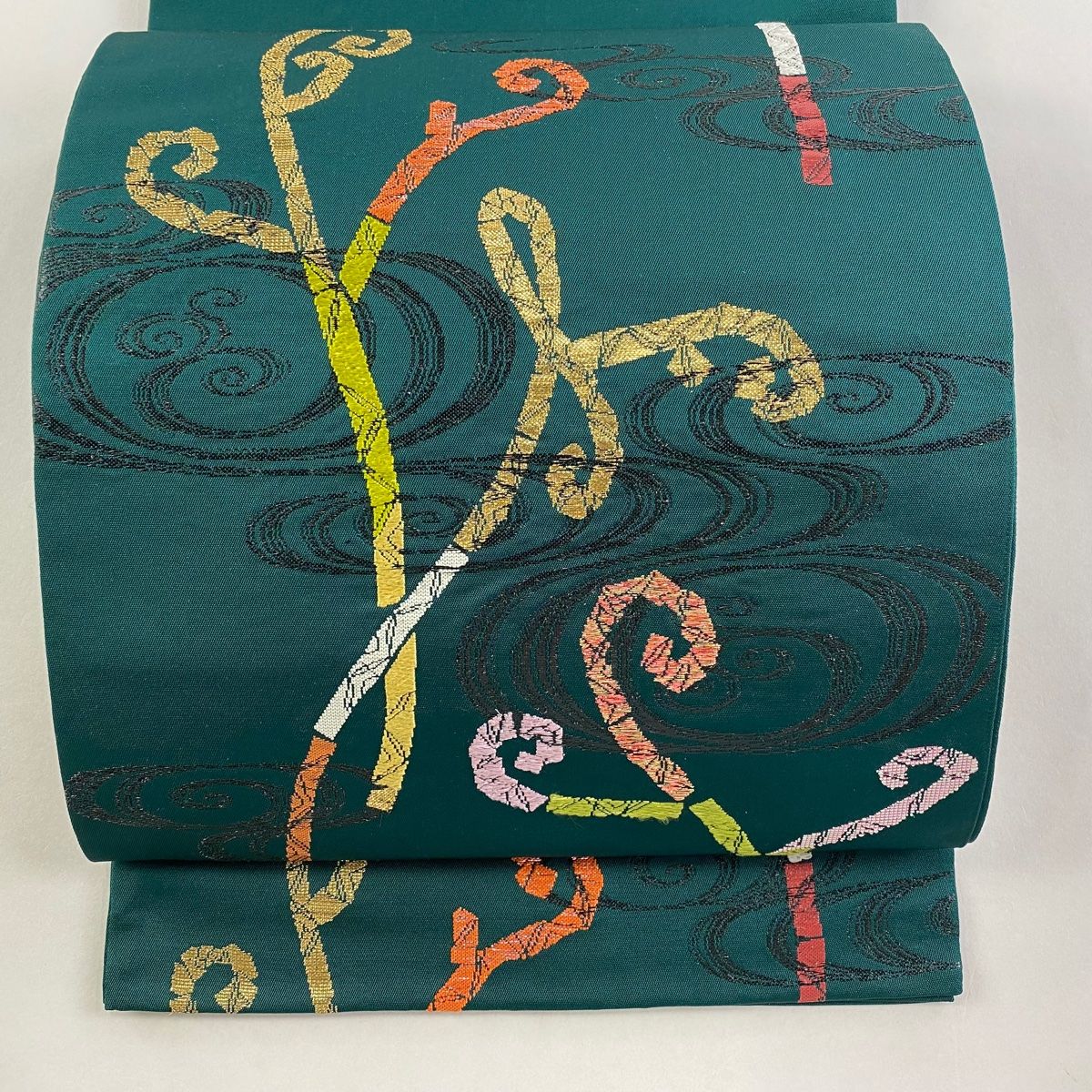 袋帯 流水 わらび 箔 金糸 緑 お太鼓柄 正絹