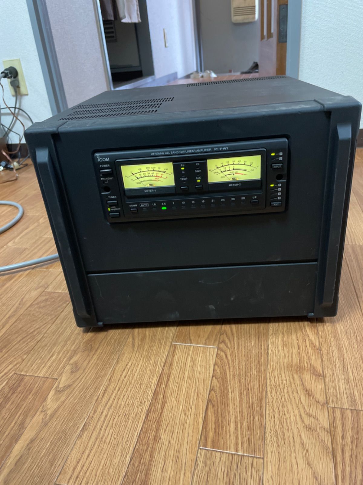 ICOM アイコム IC-PW1 後期型 AC200V仕様 HF/50MHz 1kW 1000W リニア