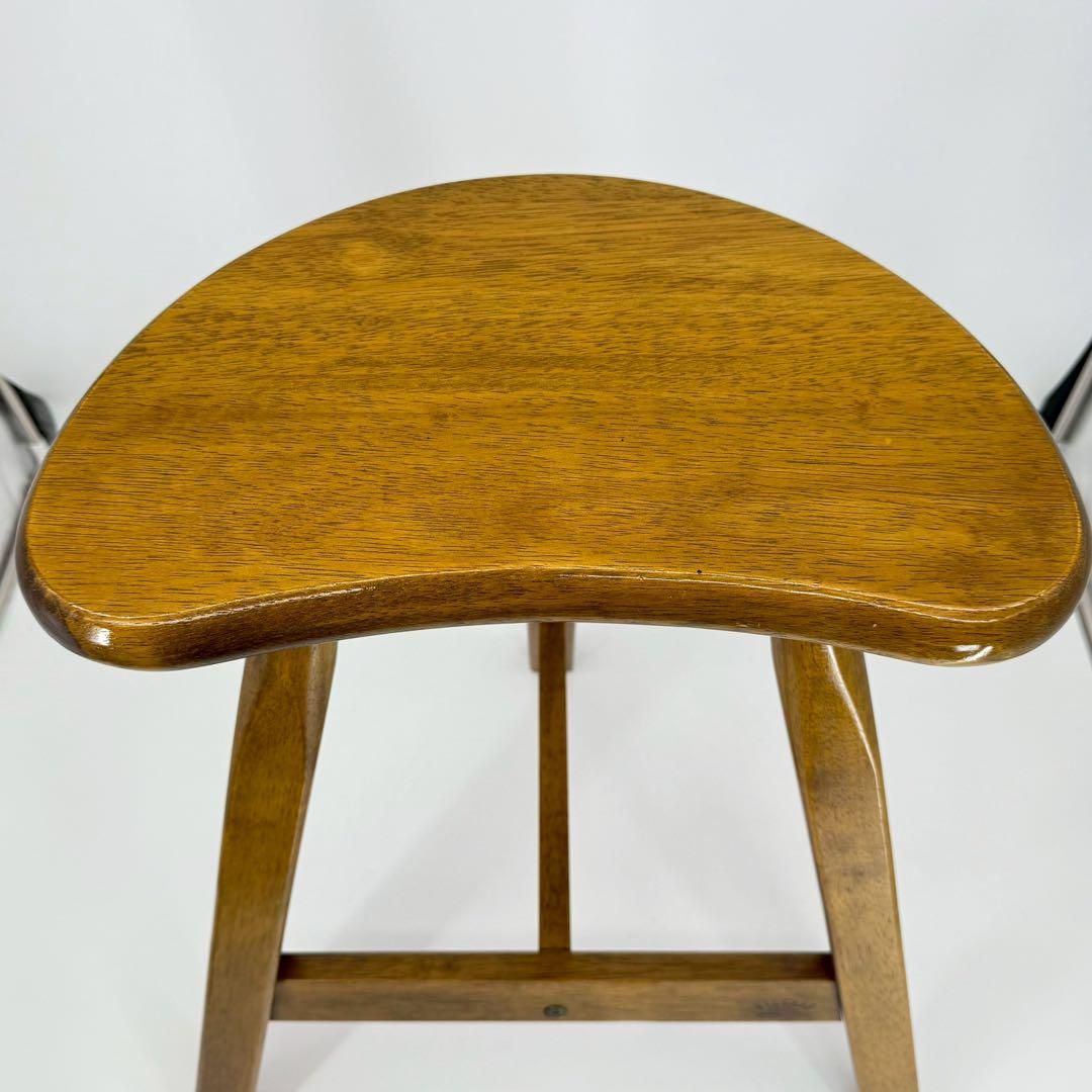 昭和レトロ 古い三脚スツール / VILLAGE 椅子 チェア 腰掛け 陳列台 昭和レトロ 古い三脚スツール / VILLAGE 椅子 チェア 腰掛け