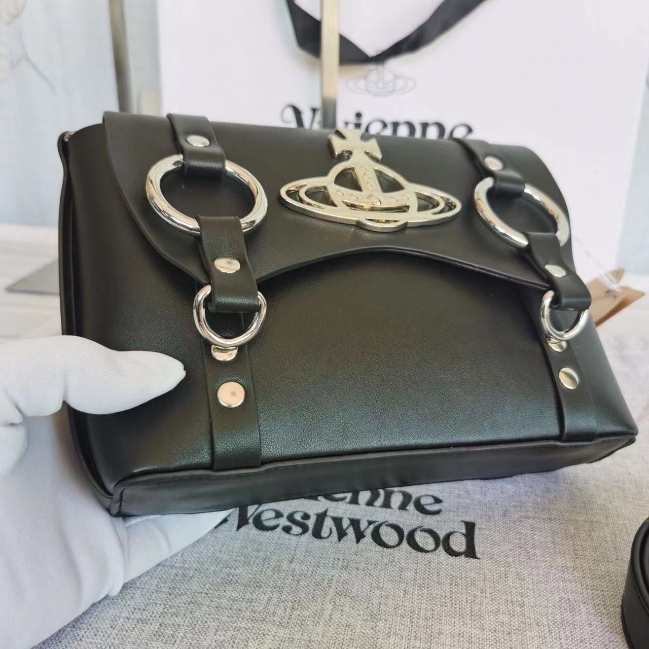 新品Vivienne Westwood BETTY クロコミニショルダーバッグ - メルカリ