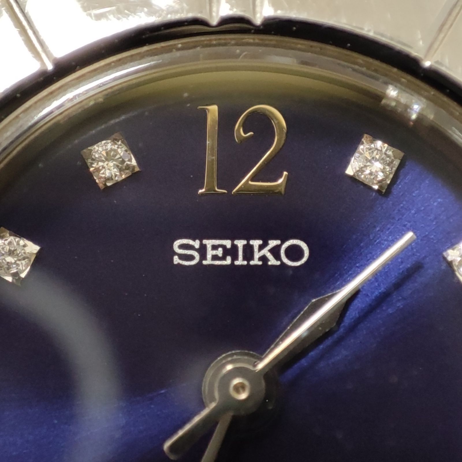 静岡県公安委員会SEIKO　ルキア　レディース10Pダイヤ　電池交換済み可動品I-59