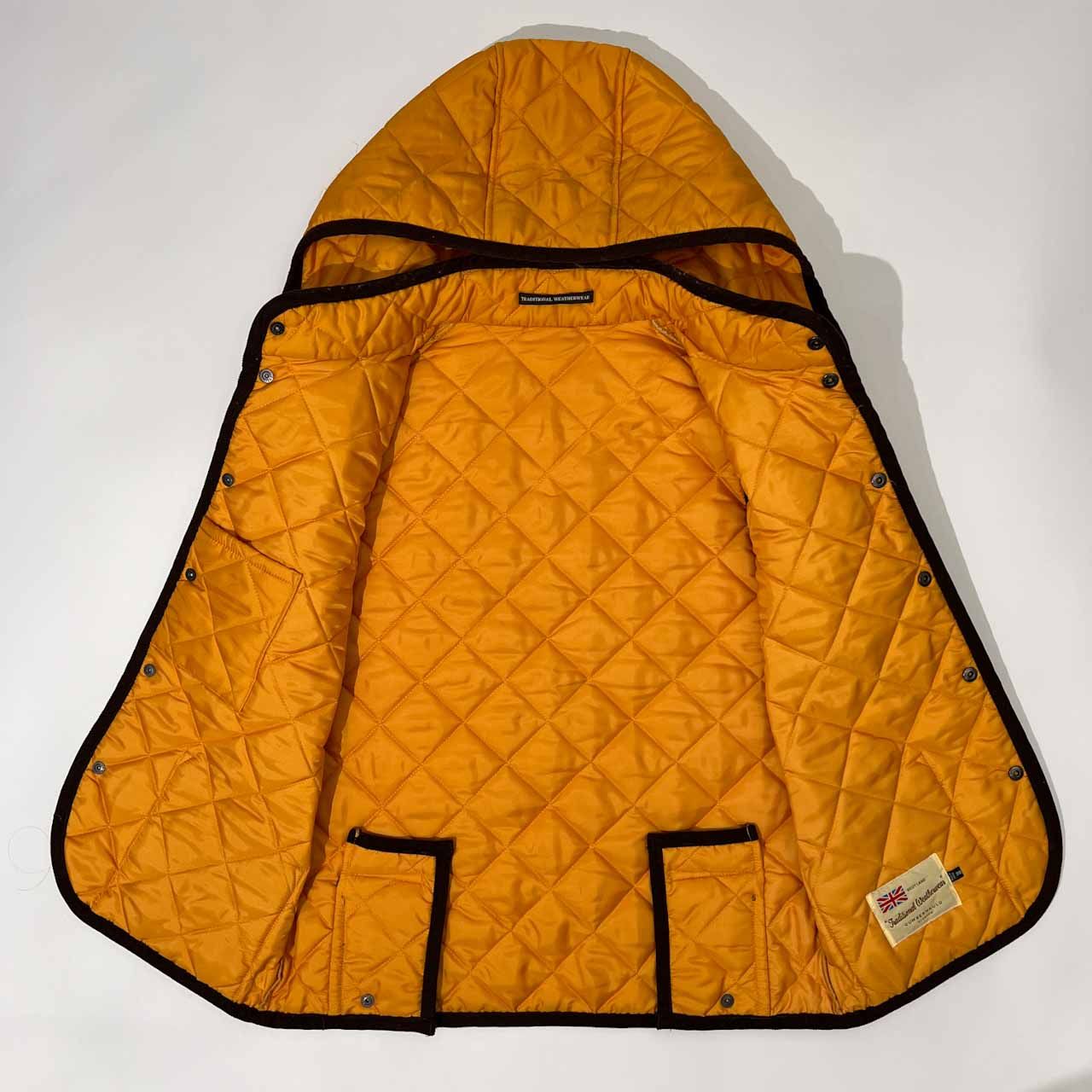 Traditional Weatherwear トラディショナルウェザーウェア フード付き