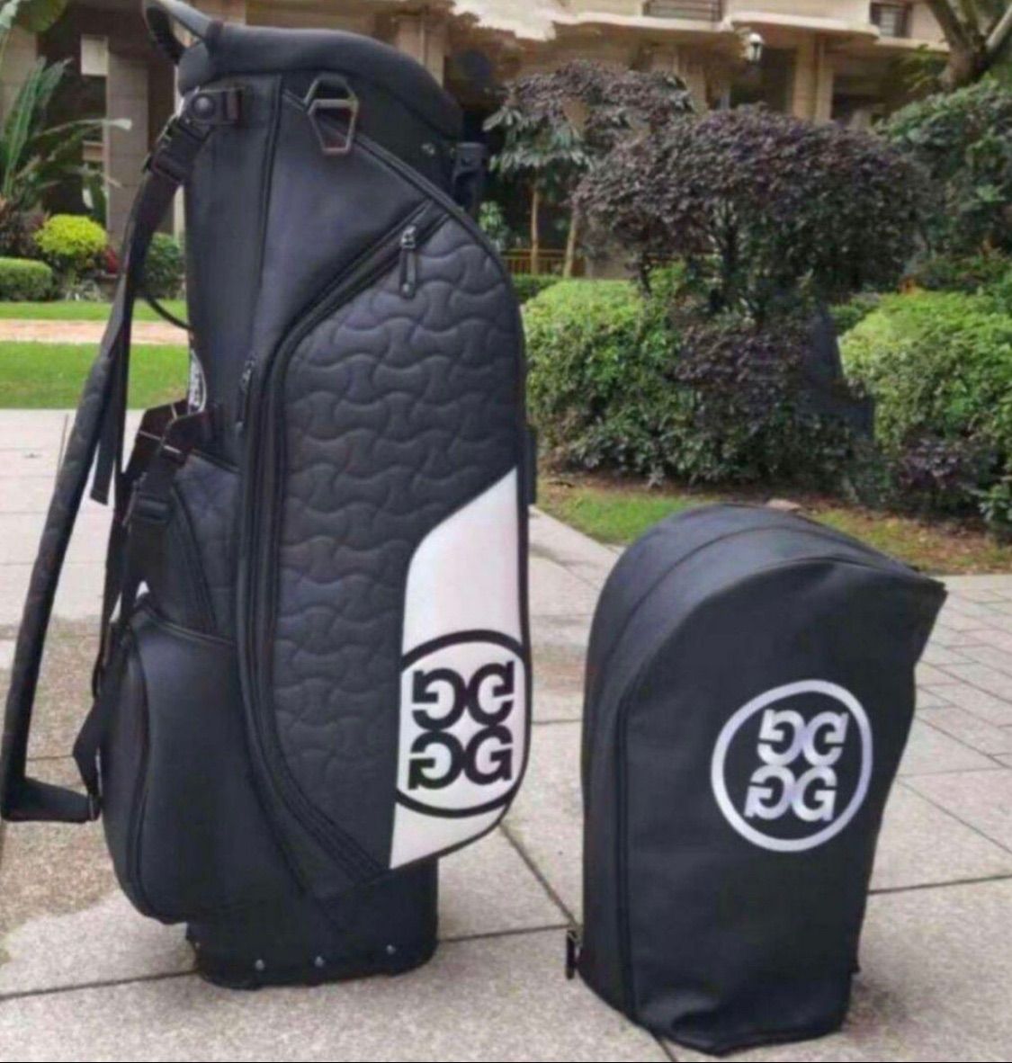 ジーフォア ゴルフ キャディバッグ スタンド式バッグ 黒 - メルカリ