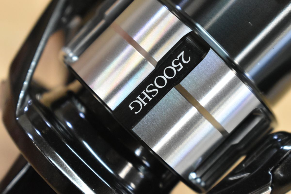 シマノ 23 ヴァンキッシュ 2500SHG SHIMANO Vanquish スピニングリール エギング バス ブラックバス アオリイカ タチウオ