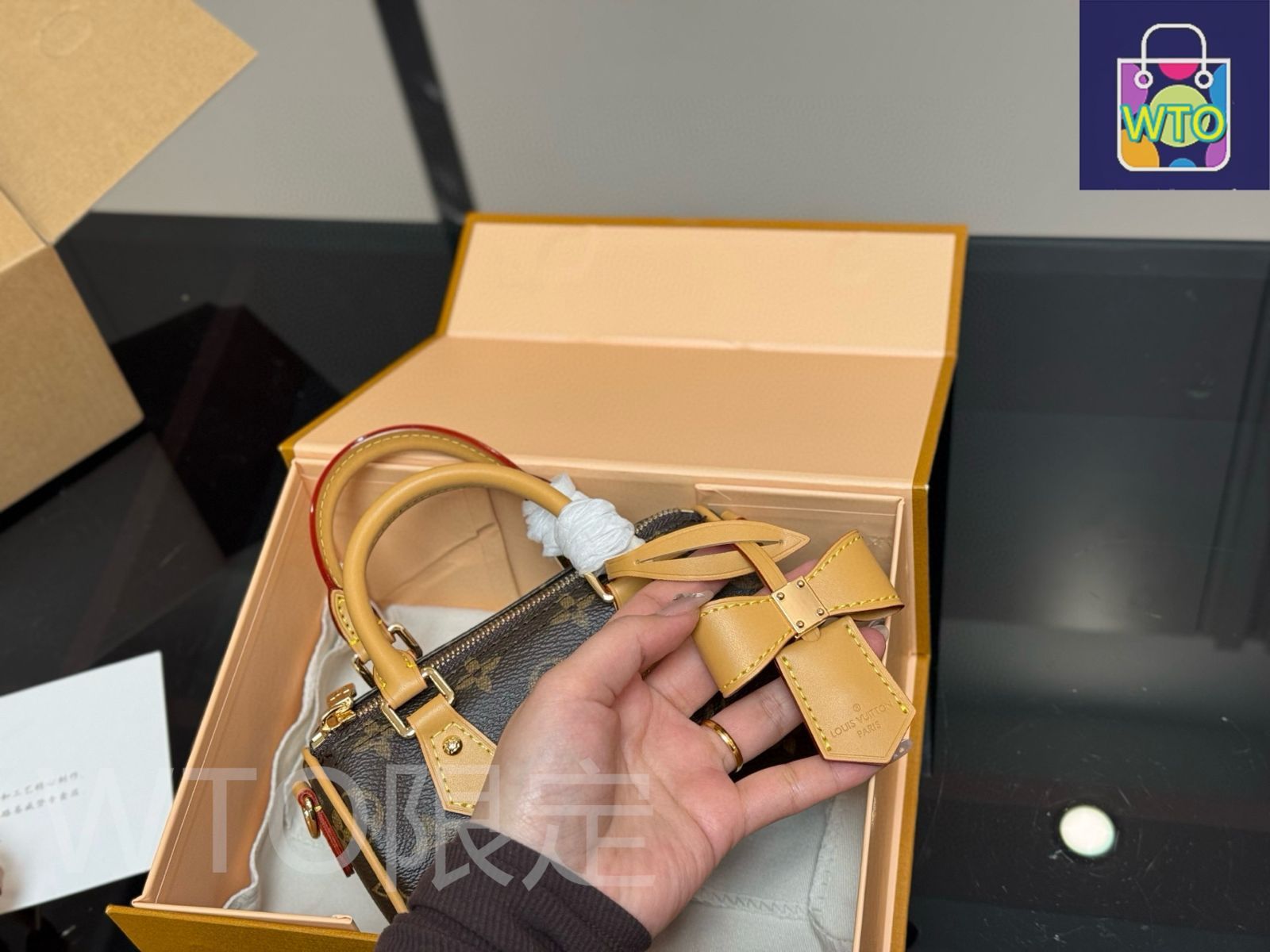 【完売間近＊大人気】LV ナノ スピーディ モノグラム 送料込 ナノスピーディ Louis Vuitton(ルイヴィトン) バッグ・カバン