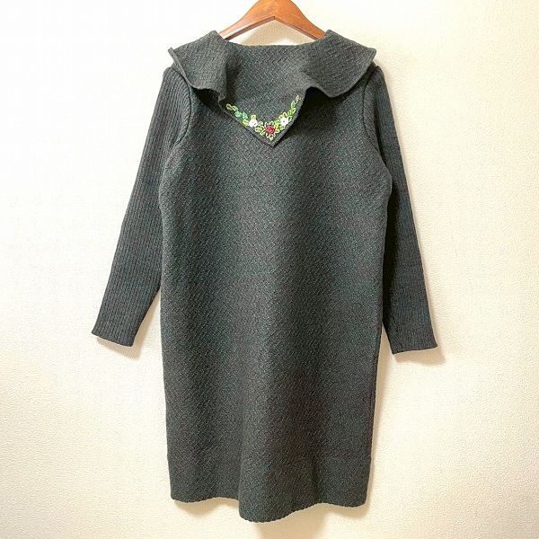 wnc サイトウトヨコ 斉藤都世子 チュニック ワンピース 緑系 ニット 花刺繍 リブ レディース 966073