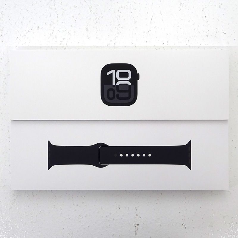 ジェットブラックアルミニウムケースとブラックスポーツバンド