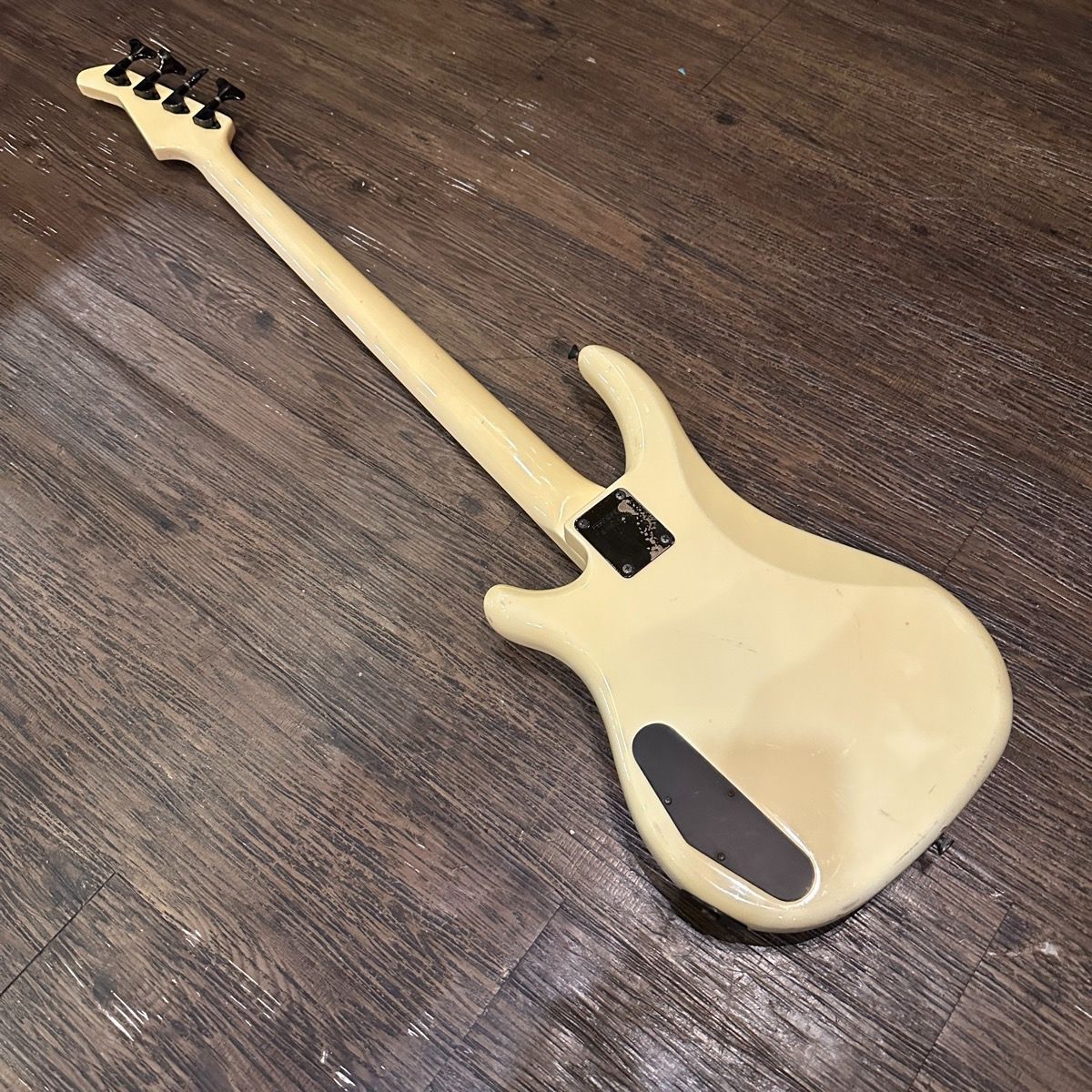 Fernandes FRB-70 Electric Bass エレキベース フェルナンデス - z640