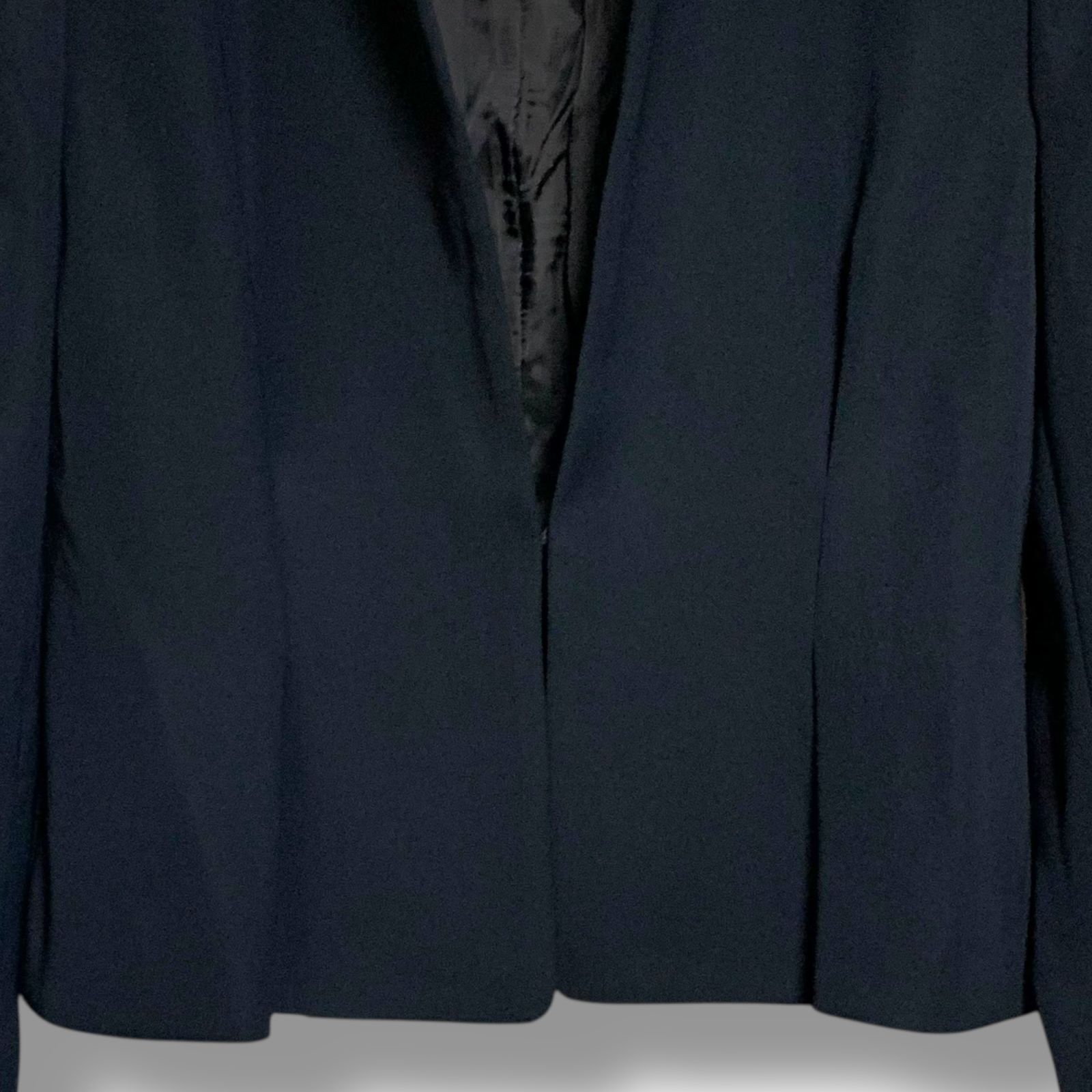 YOKO CHAN ヨーコチャン ブラック ノーカラージャケット ショート丈