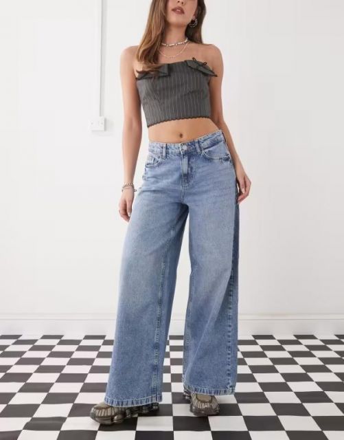 【送料無料】 ノイジーメイ レディース デニムパンツ ボトムス Noisy May loose fit jeans in light blue wash Light Blue Denim