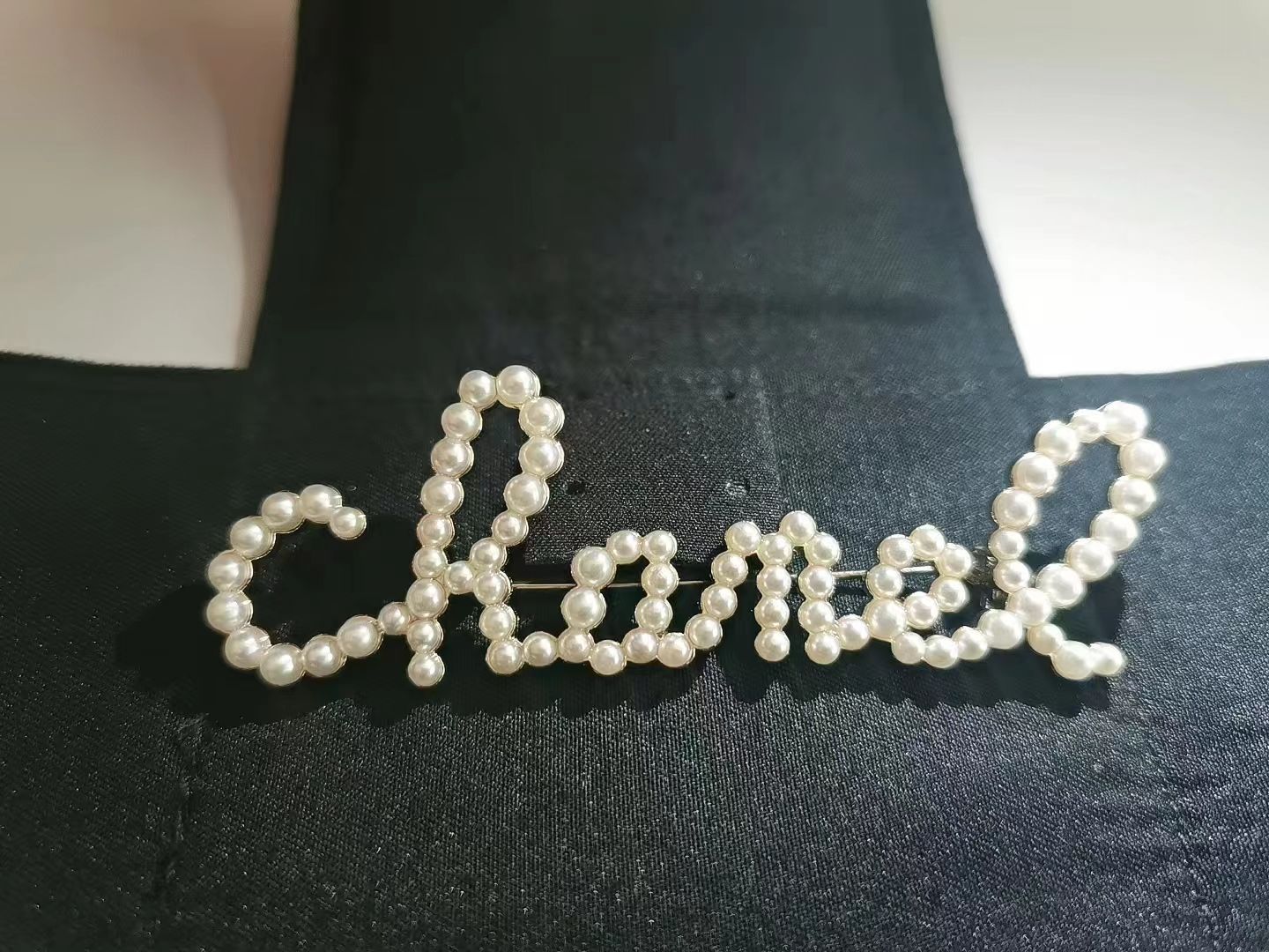 CHANEL ブローチ