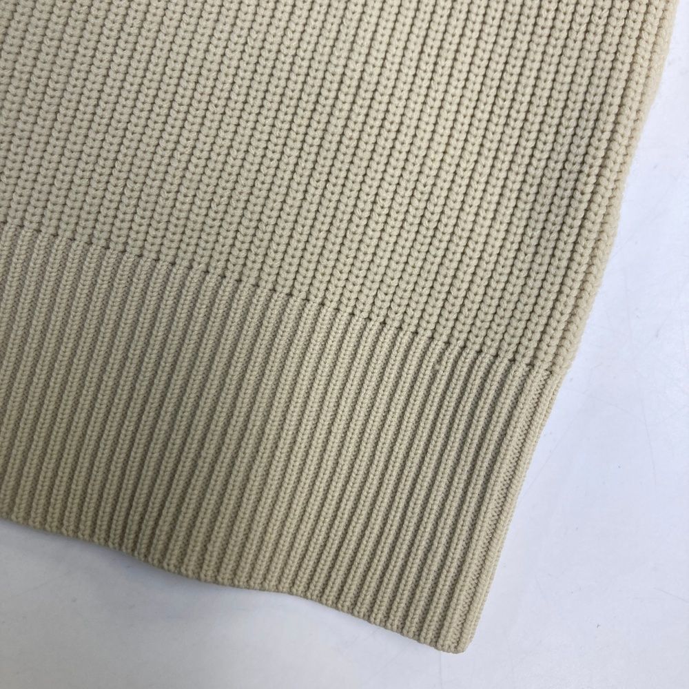 240101540088 ゴルフウェア