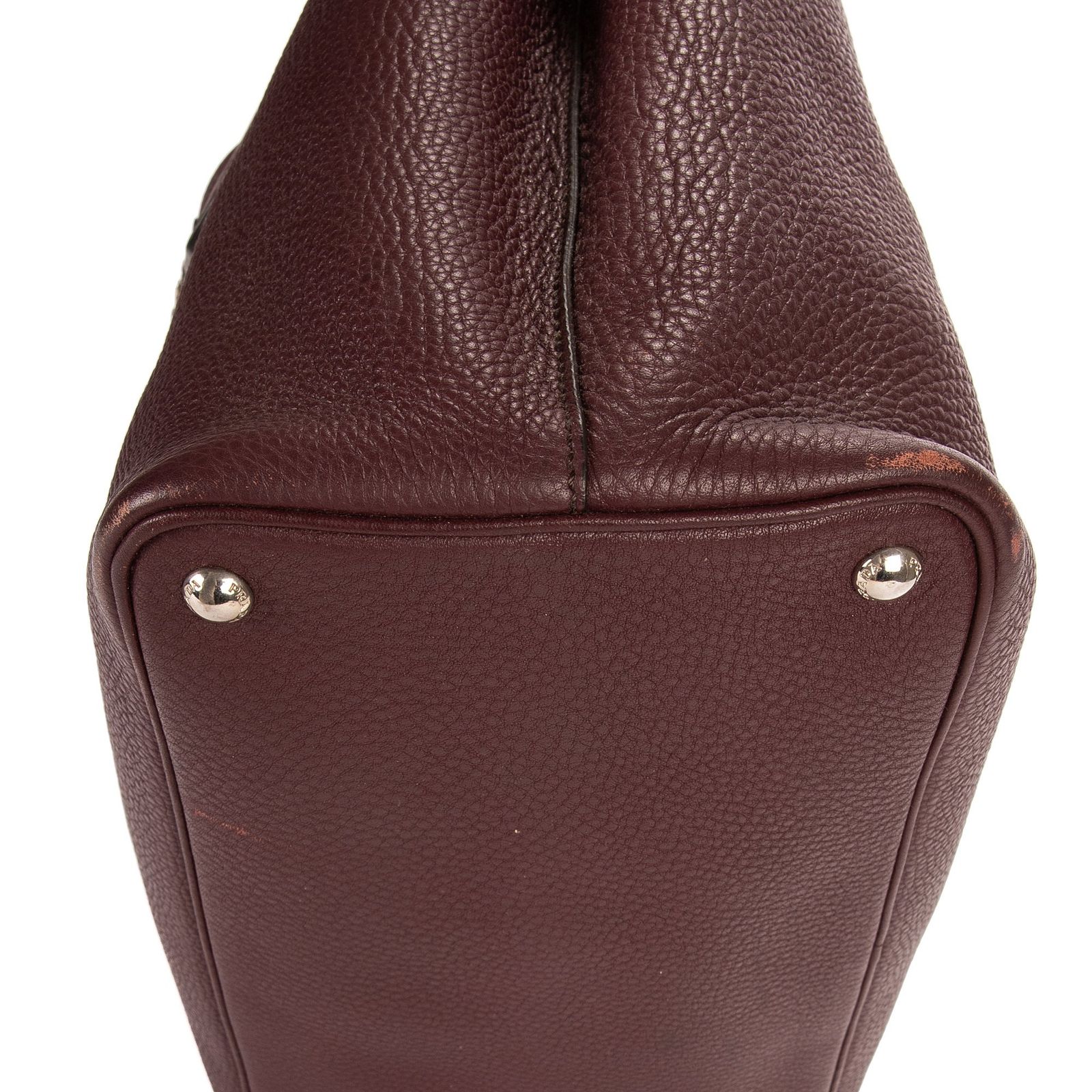 プラダフェニックス