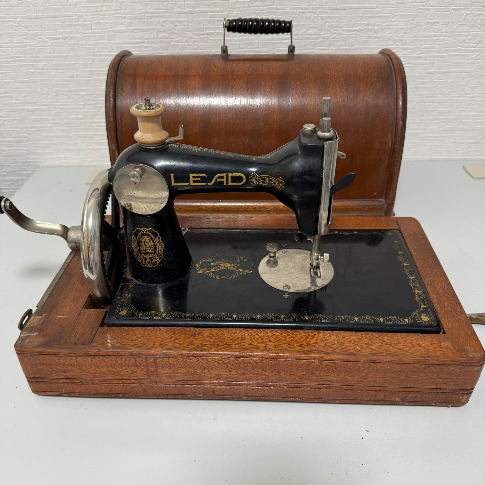 現状品 アンティーク 手回し式ミシン LEAD オブジェ 置物 中古 リード