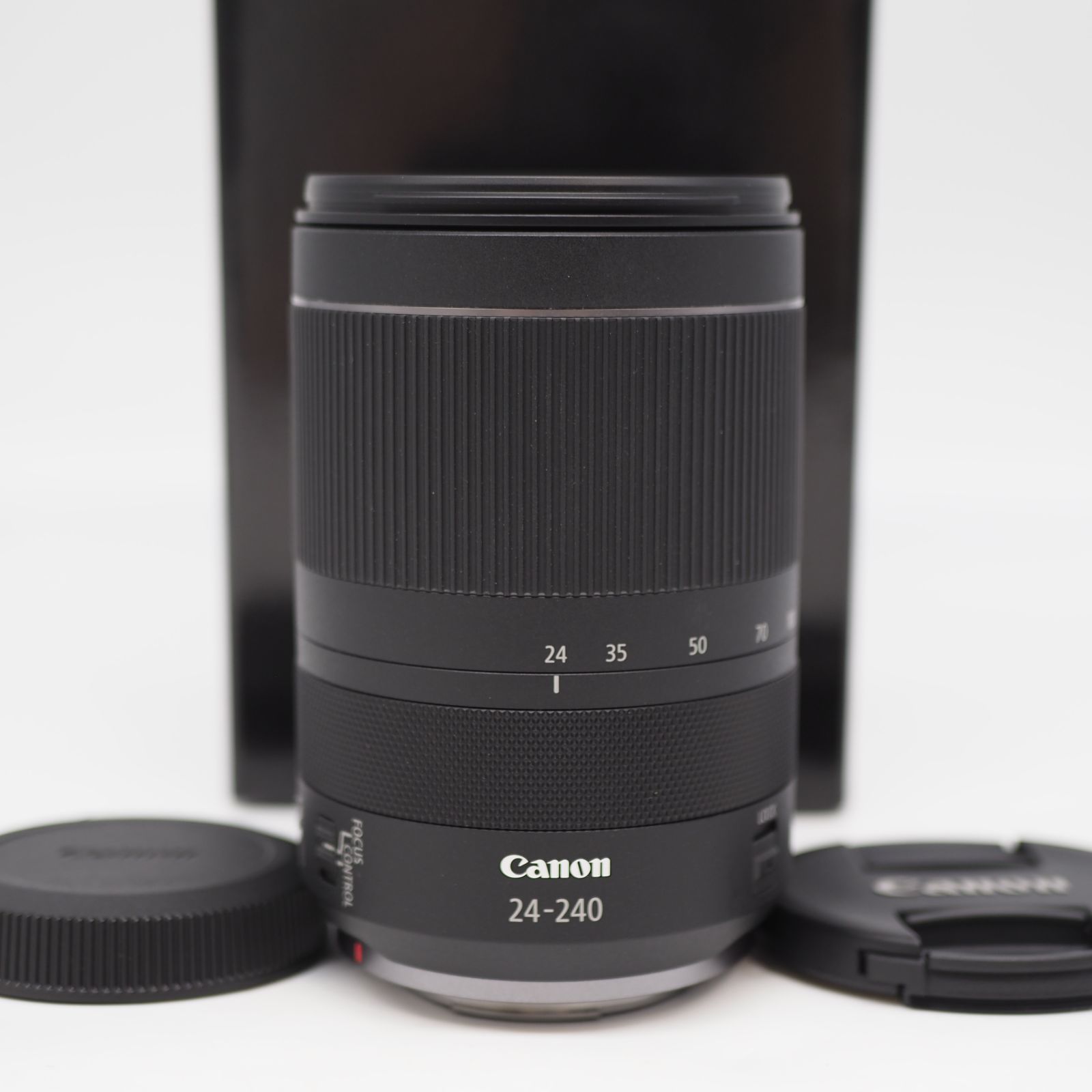 ■ほぼ新品■ CANON RF24-240mm F4-6.3 IS USM