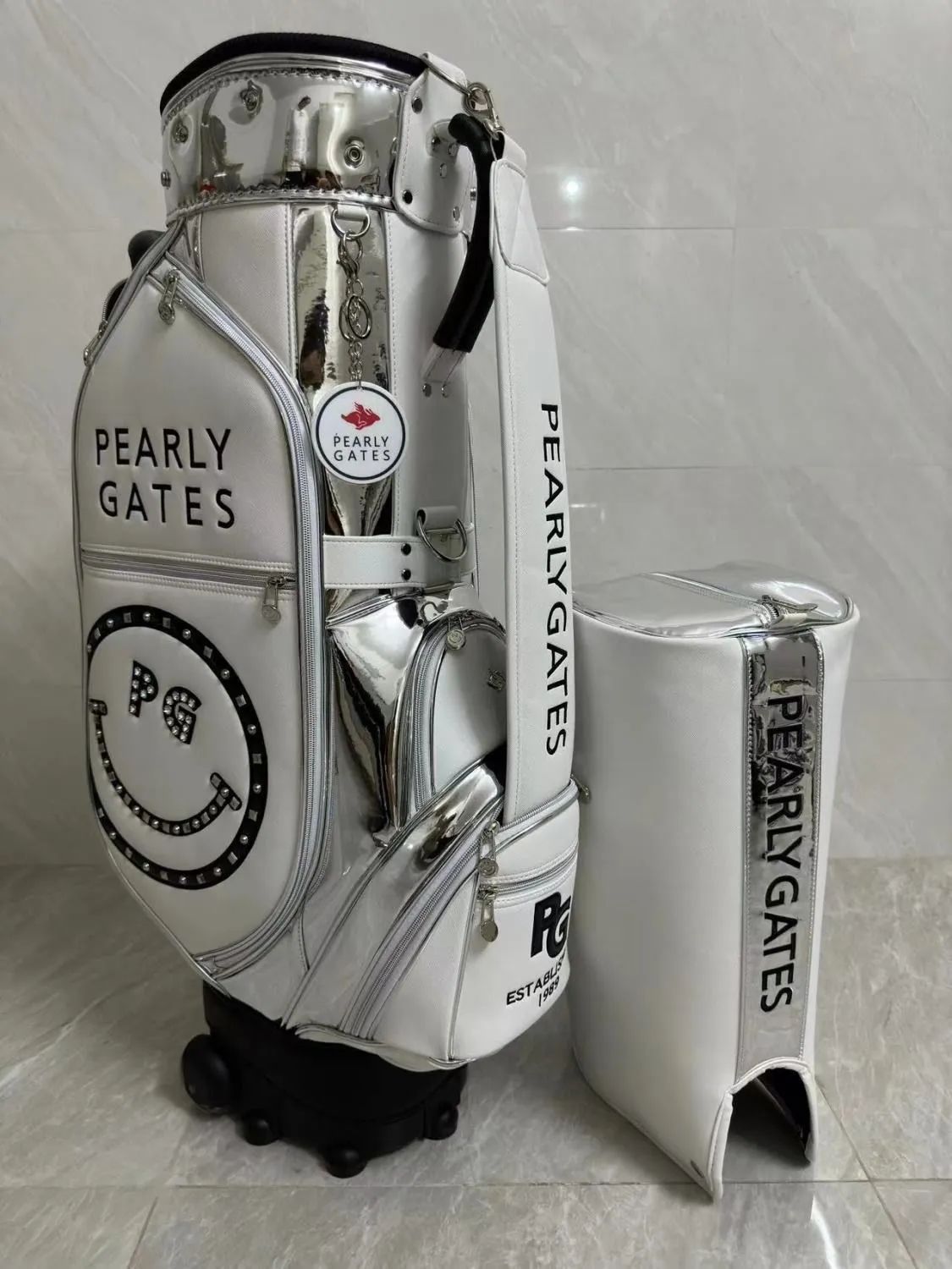 パーリーゲイツ 46インチ対応9型口径6分割スタンド型 キャディバッグ 090 パーリーゲイツ 46インチ対応9型口径6分割スタンド型 キャディバッグ 090