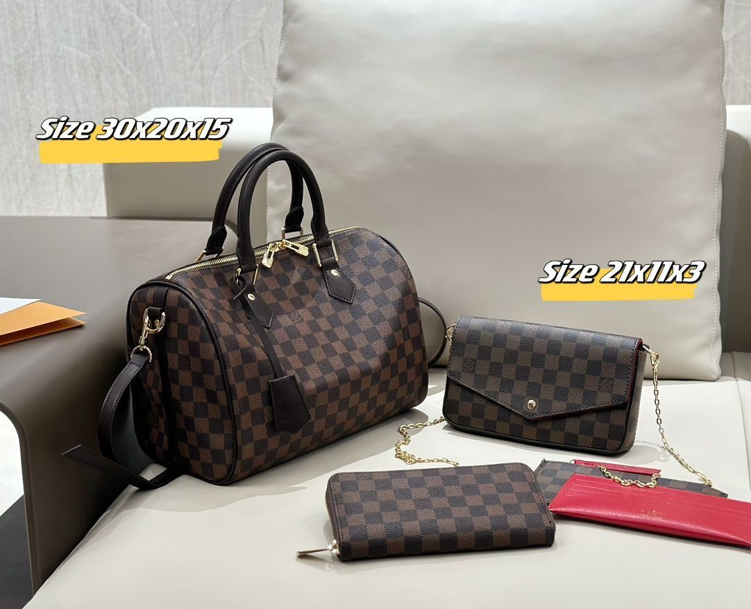 LOUIS VUITTON 新品　未使用　今日か明日には売り切りたいです 最安値☆】本日特価 LOUIS VUITTON 折り財布 ルイヴィトン 折り