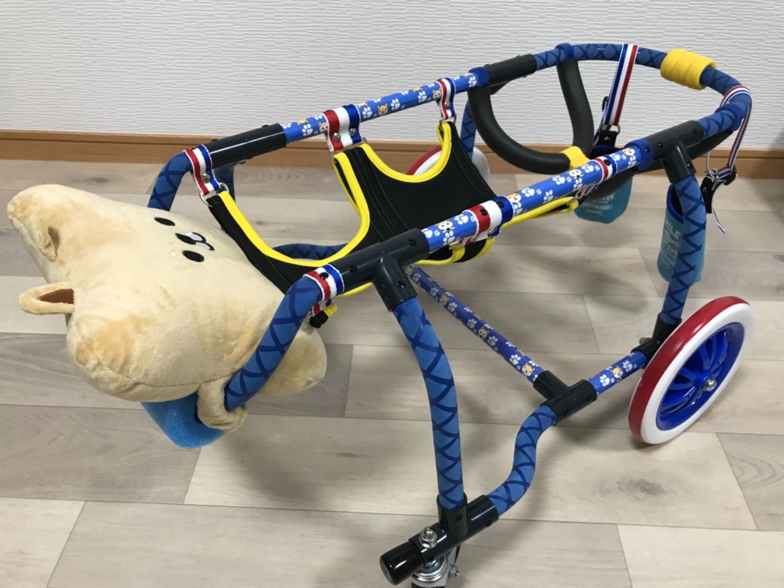 犬用車椅子、柴犬用車椅子4輪車、犬の車椅子 - ペット用品