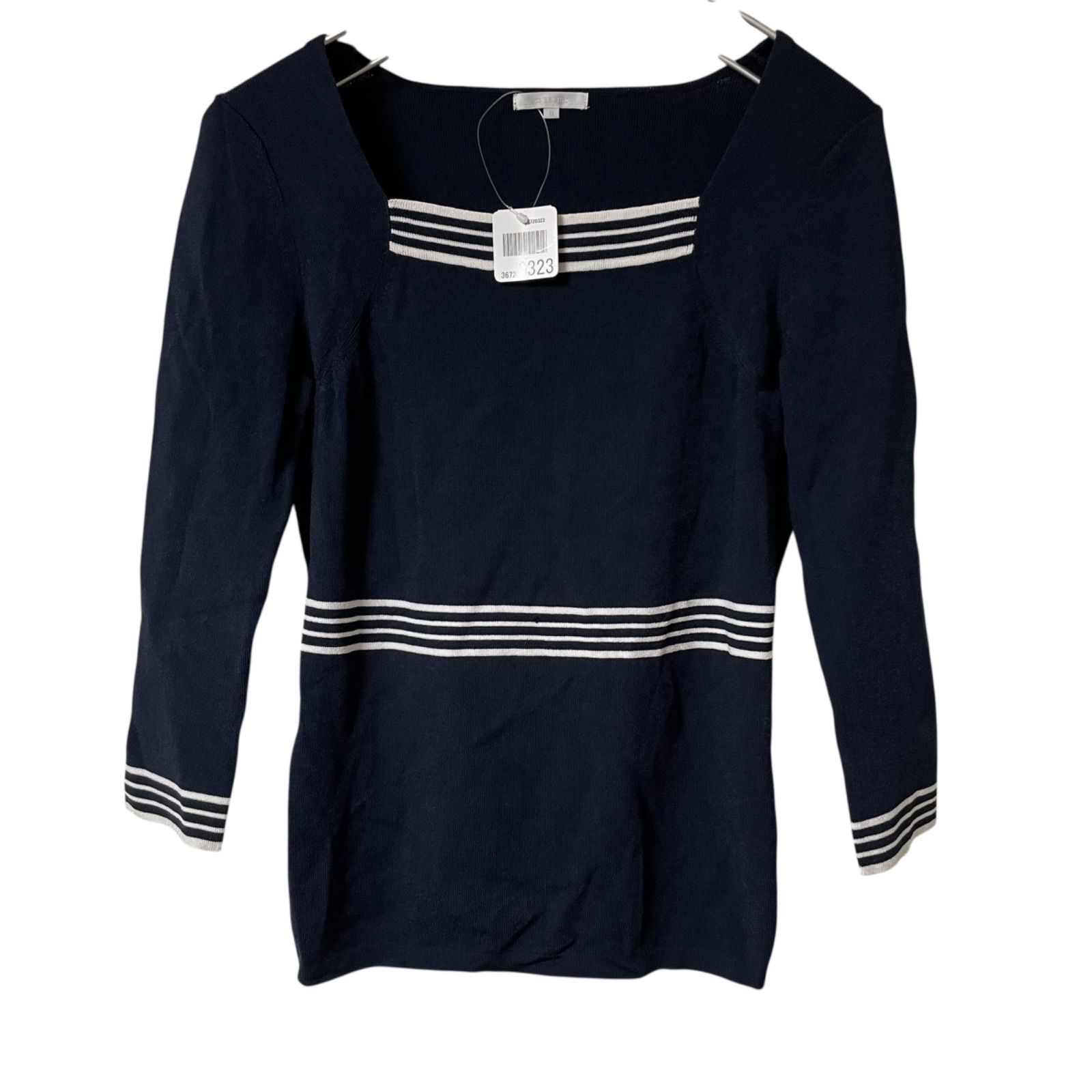 今期物トゥービーシック　ネイビーカットソー 今期物トゥービーシック ネイビーカットソー TO BE CHIC