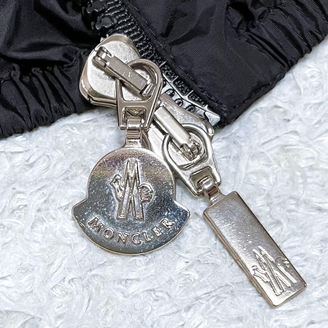 極美品希少モデルモンクレール MA-1 ショート丈ナイロン