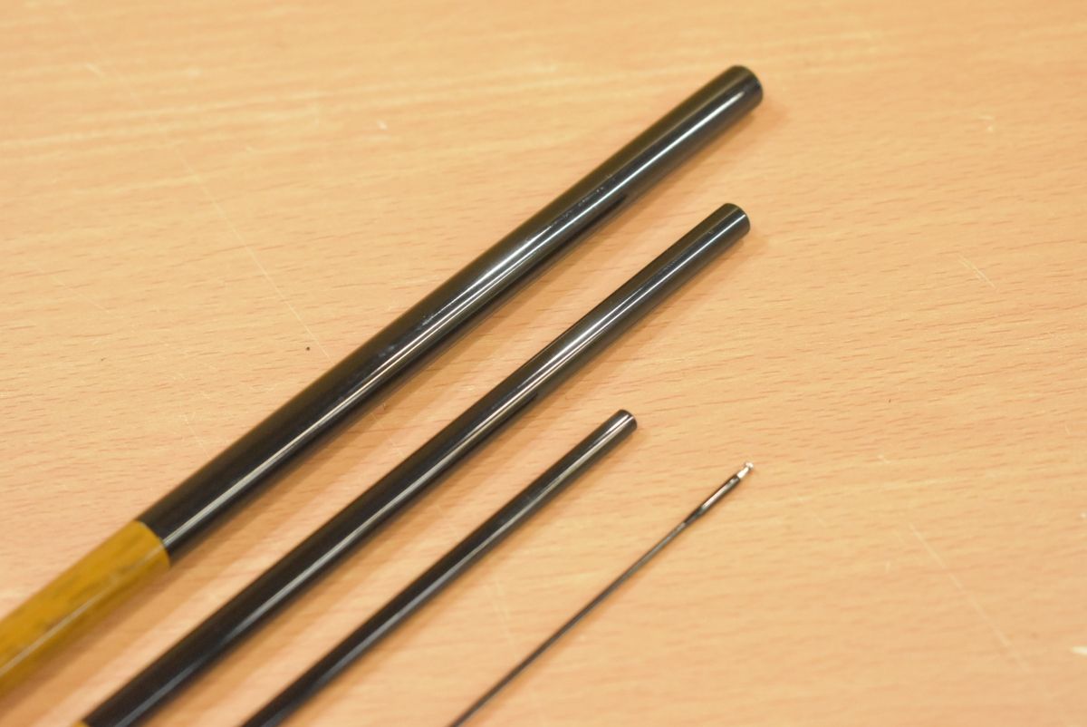 美品中古 へら竿 弧風8尺 美品 弧風 八尺 ヘラブナ