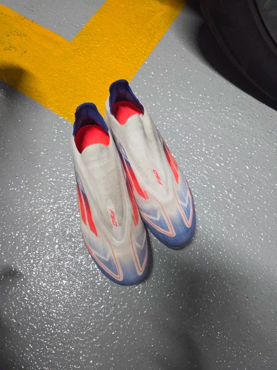 シューズ F50 ELITE LL AG 27.5 シューズ adidas F50 LL elite 27.5 ag adidas F50 Elite AG - Pure
