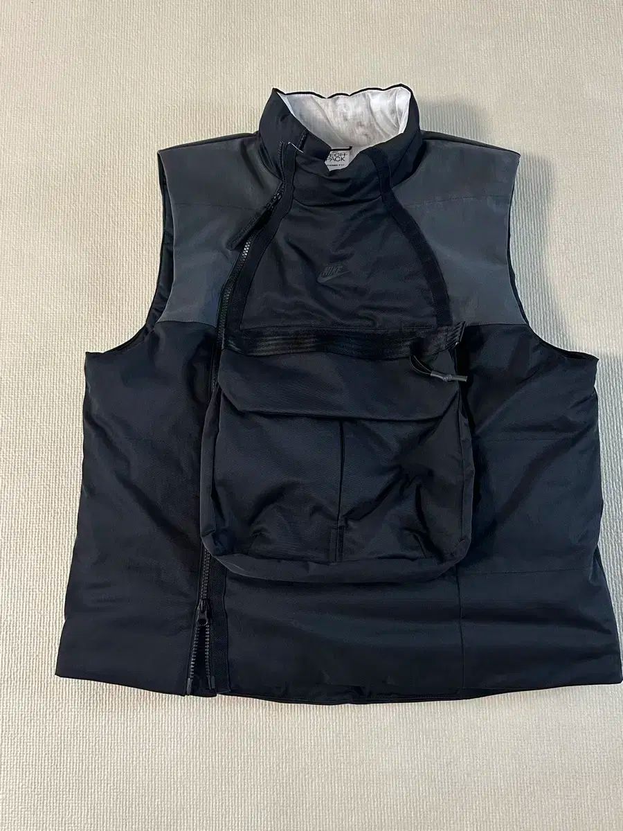 L ） Nike(ナイキ） スポーツウエア サーマ フィット テック