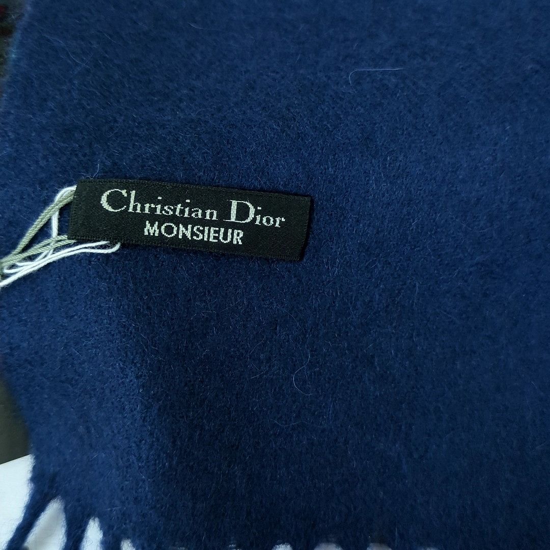 ほぼ新品Christian Dior 100% カシミヤマフラーネイビー クリスチャンディオール 100% カシミヤ マフラー カーキ
