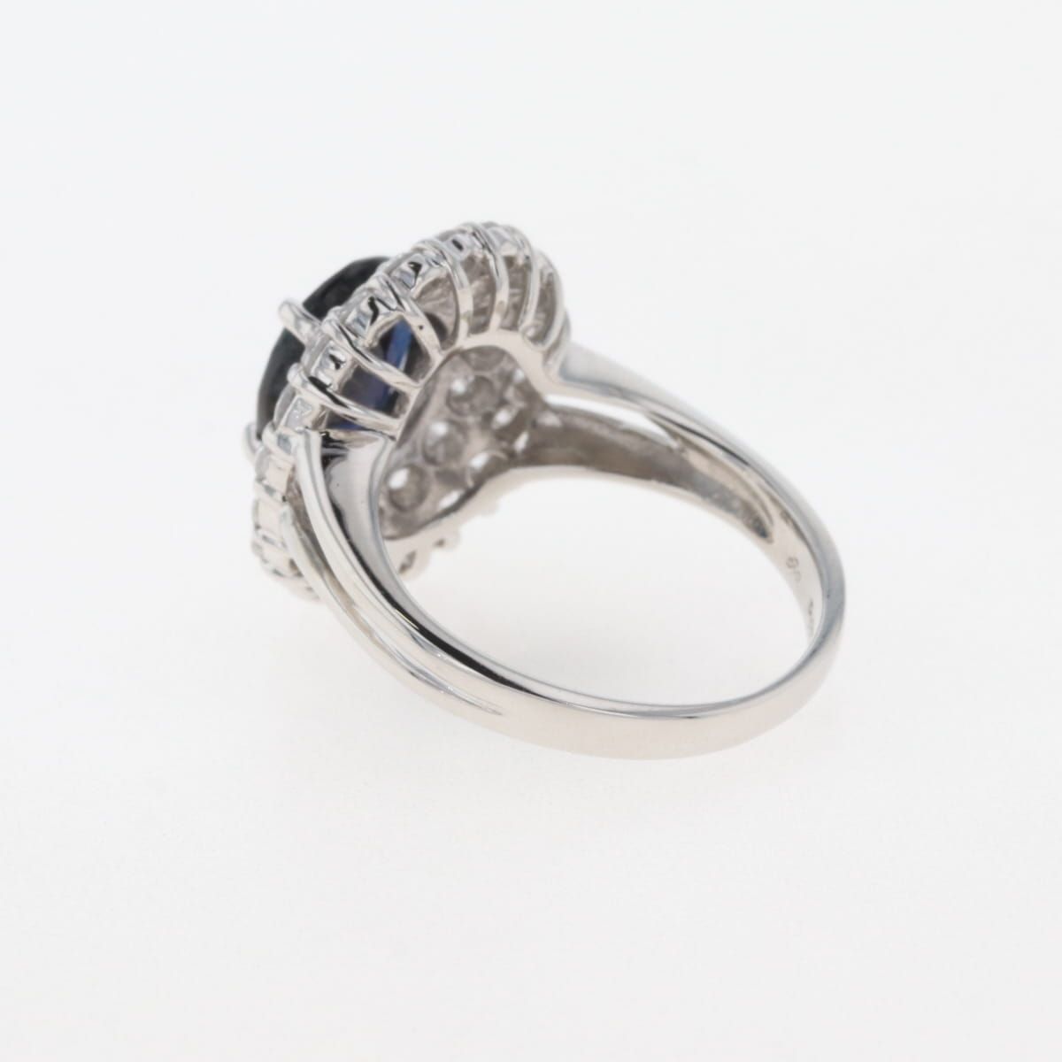 在庫一掃】 サファイア デザインリング プラチナ 指輪 メレダイヤ 