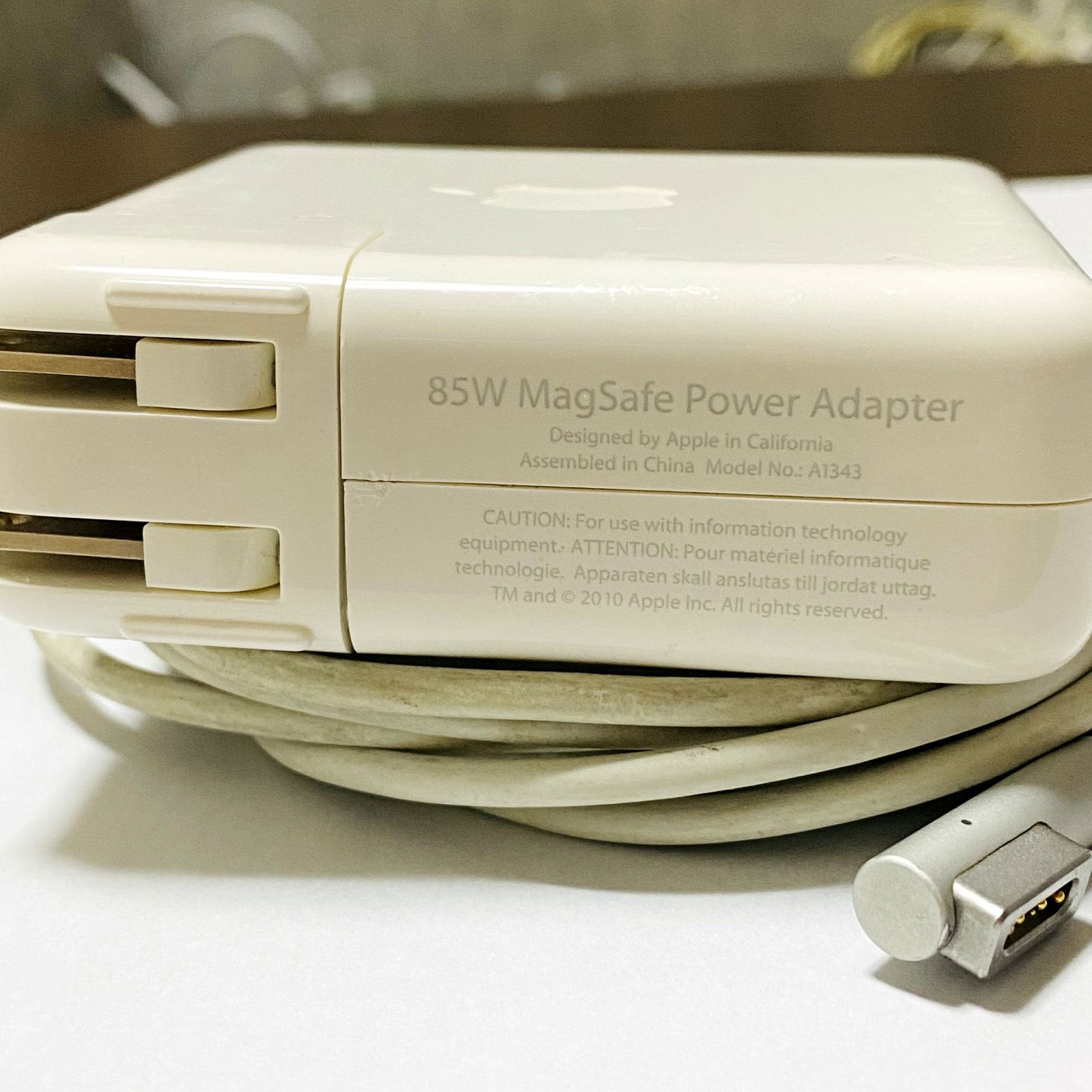 Apple MacBook Pro 充電器付き 2010 【公式通販】