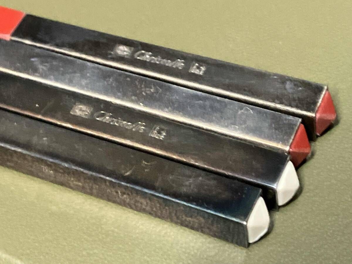 Christofle クリストフル 箸 ペア 2膳 ルージュ＆ブランシュ 紅白 Christofle クリストフル 箸 ペア 2膳 ルージュ＆ブランシュ