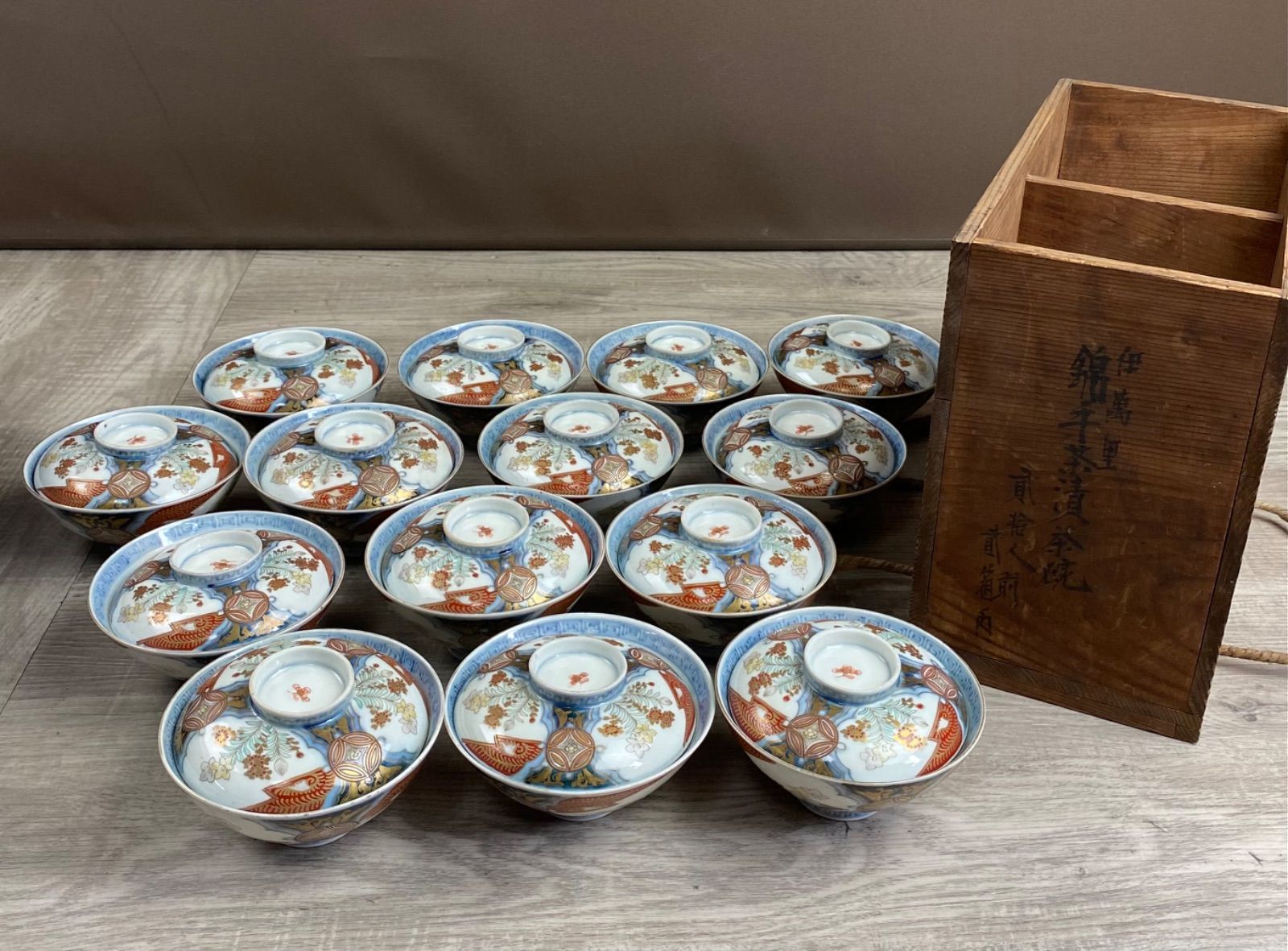 伊万里焼 錦手茶漬茶碗 蓋付き茶碗 14客 25WK0033