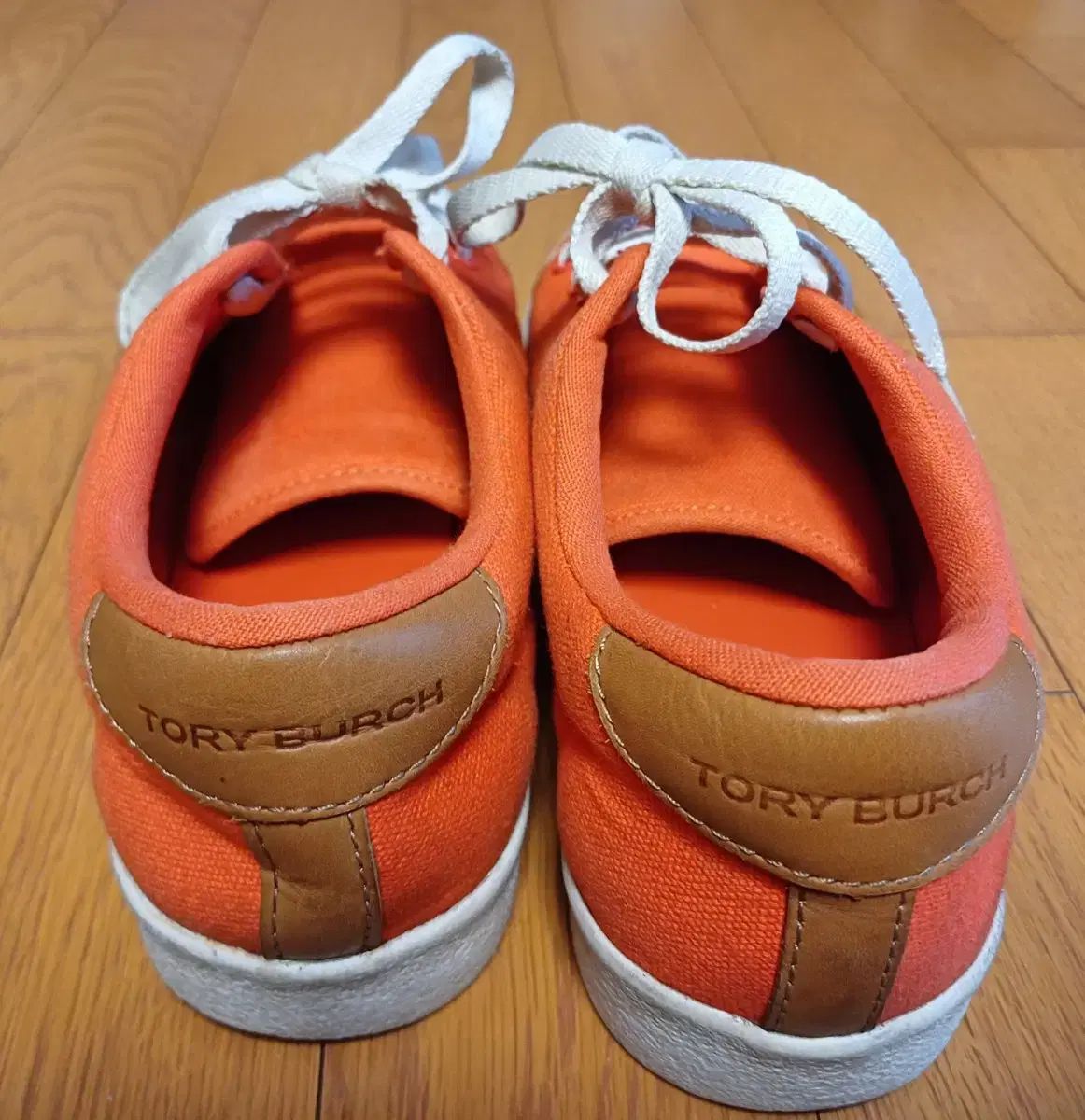 Burch トリーバーチ
