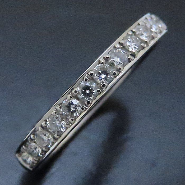 ヴァンドーム青山 ハーフエタニティ プラチナ ダイヤモンド リング ハーフエタニティ リング 0.23ct（AGVR9318__DI）｜リング・指輪