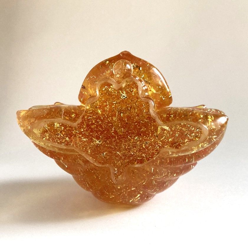 SHOPS】オルゴナイト 天然石 九尾の狐 幸福 引き寄せる 九尾キツネ 黄