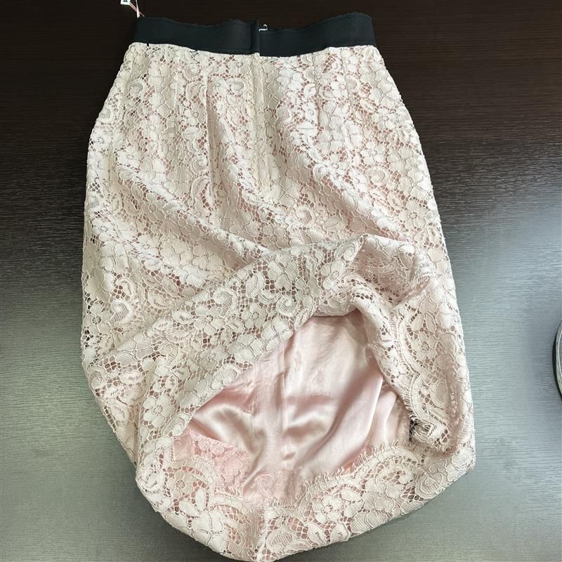 あっさりとした ◎正規品 Dolce - Gabbana ドルチェ-ガッバーナ イタリア製 レーススカート 【限定品】